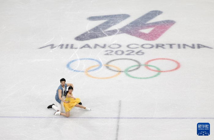 kaiyun-冬奥会｜花样滑冰——团体赛：冰舞韵律舞赛况|柳鑫宇|冰上舞蹈|王诗玥|AC米兰|米兰-科尔蒂纳冬奥会花样滑冰项目团体赛冰上舞蹈韵律舞比赛_新浪体育_新浪新闻
