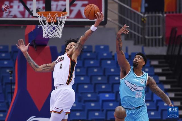 开云下载-CBA常规赛：青岛崂山啤酒胜吉林长白山恩都里