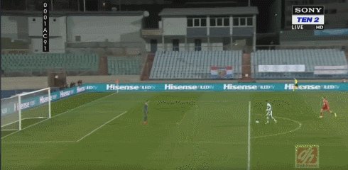 【早报】“快乐”的C罗和不快乐的莱万...